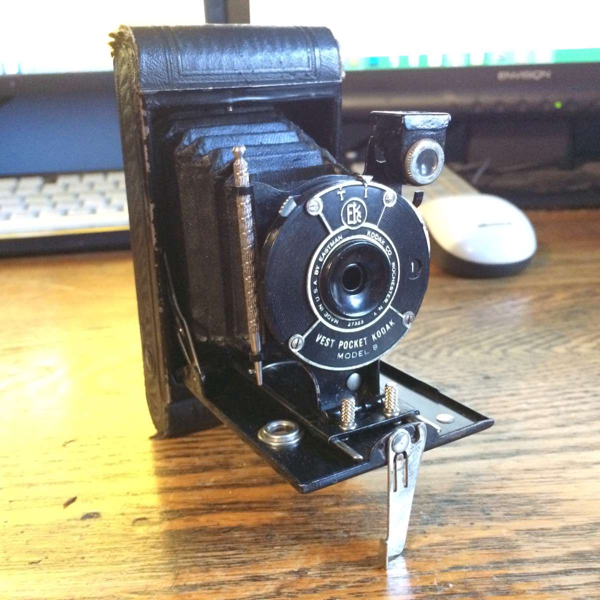 Photo of Vest Pocket KODAK - Model B Camera - AUTOGRAPHIC