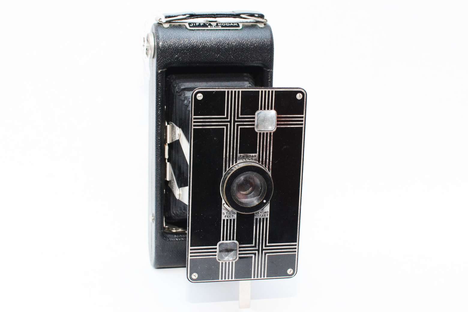 Photo of JIFFY KODAK Six-16 Camera