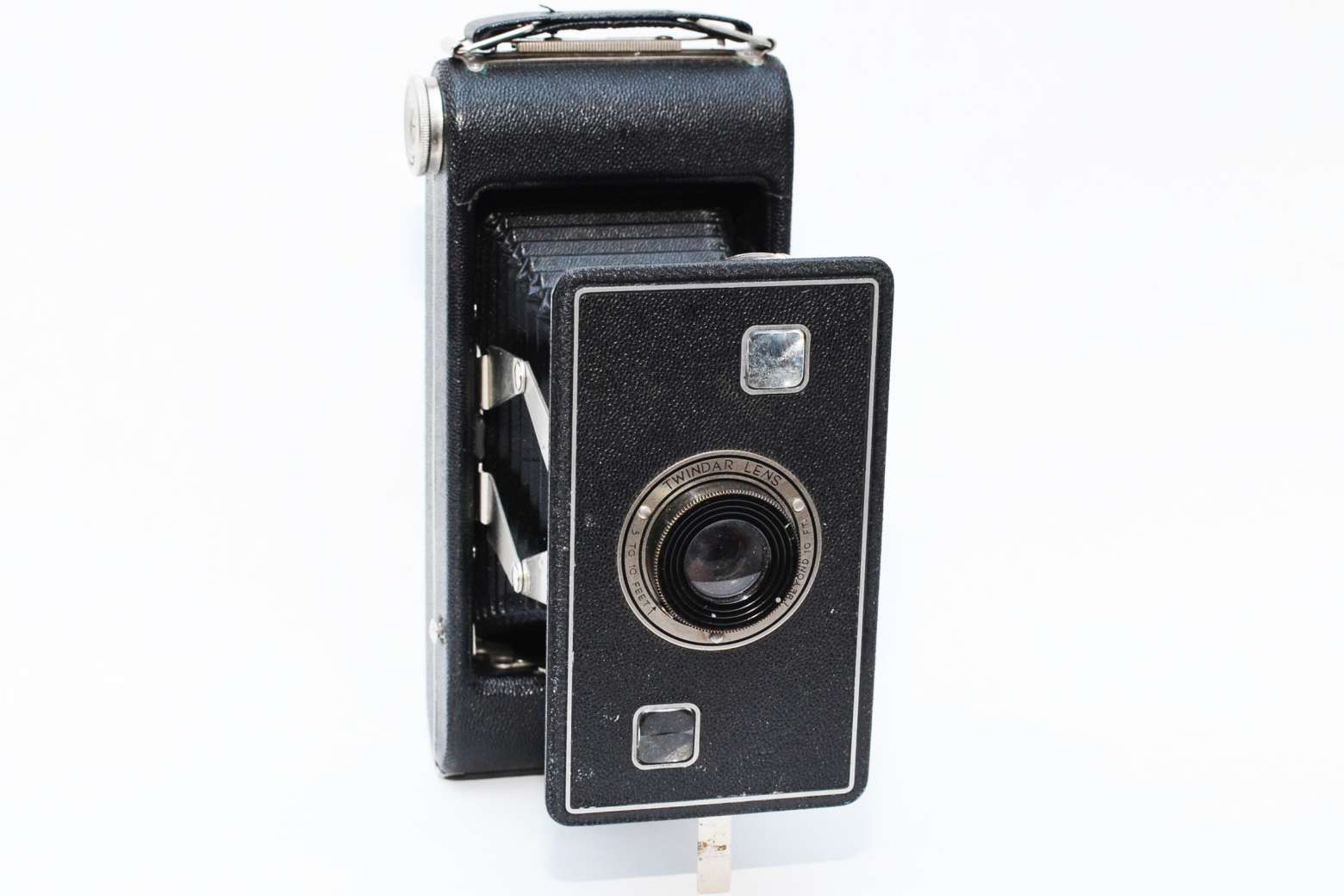 Photo of JIFFY KODAK Six-16 Series II Camera