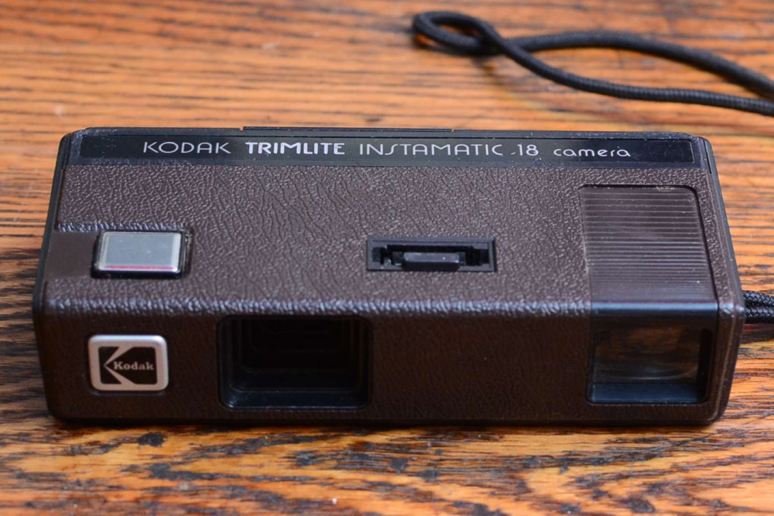 Photo of KODAK TRIMLITE INSTAMATIC 18 Camera