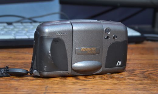 Photo of KODAK ADVANTIX 3700ix Camera