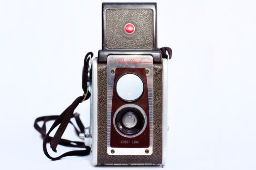 Photo of KODAK DUAFLEX IV Camera