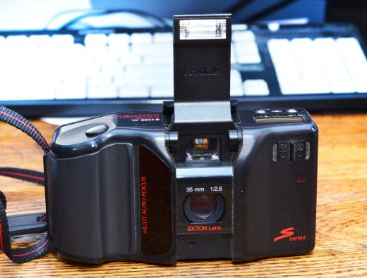 Photo of KODAK S Series Camera - Model S1100XL