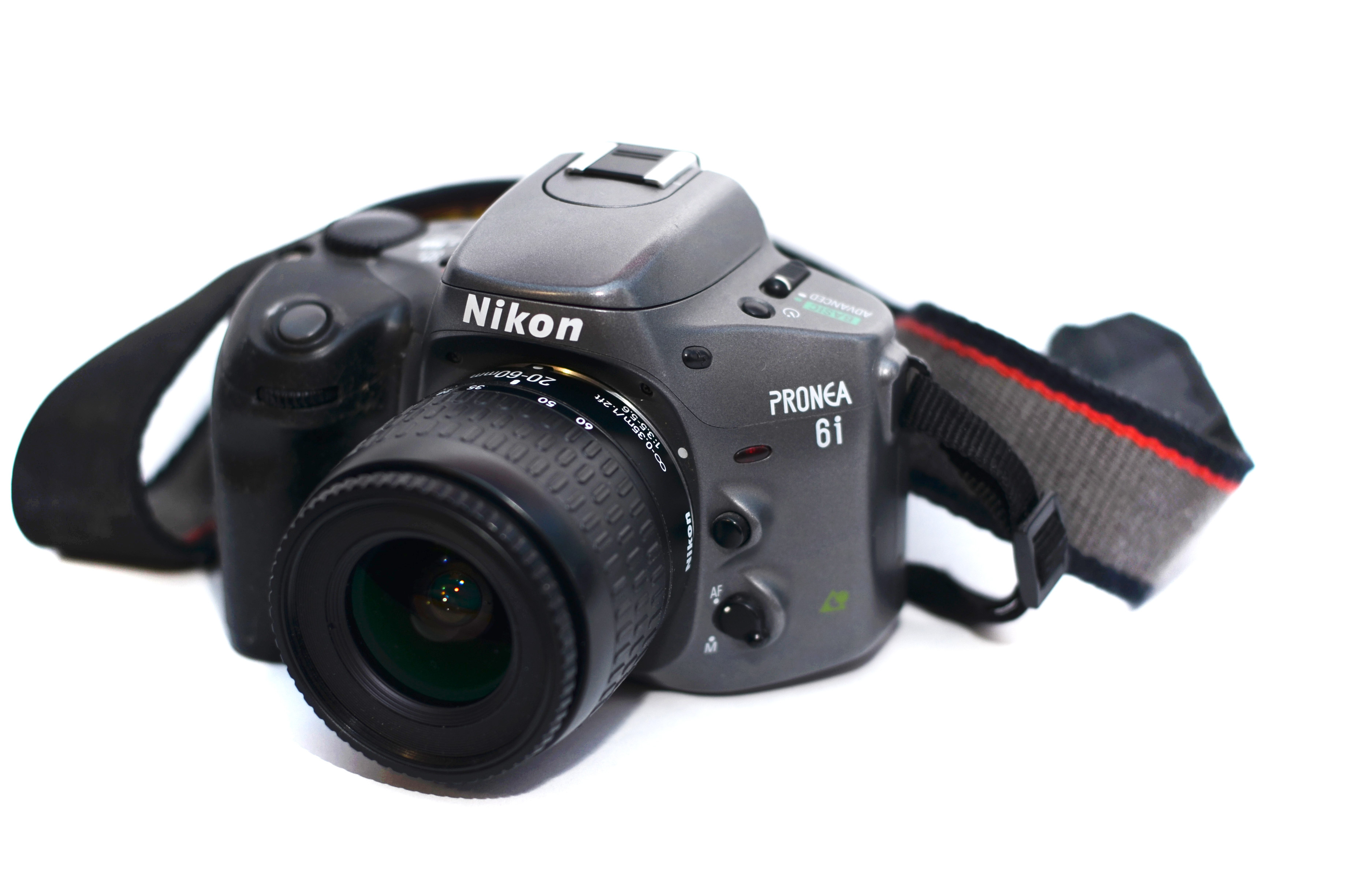 The Nikon Camera List - Nikon Pronea 600i